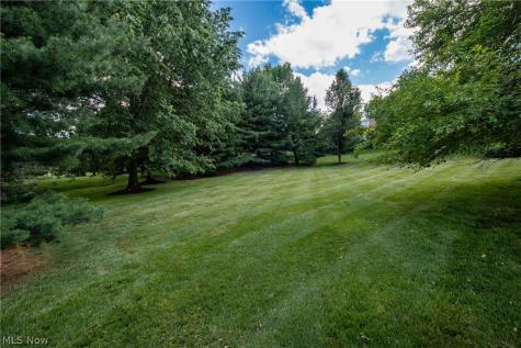 5534 Governors Avenue NW Canton OH 44718