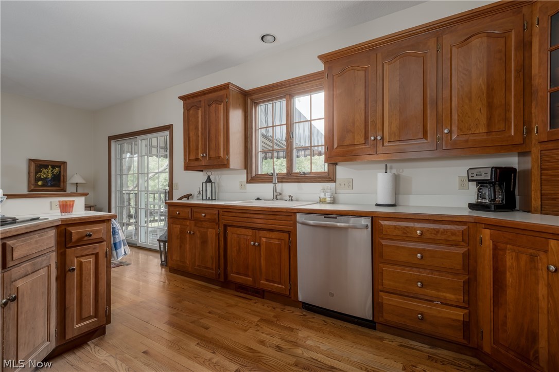 5534 Governors Avenue NW Canton OH 44718