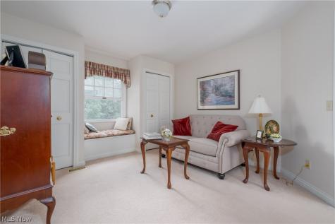 5534 Governors Avenue NW Canton OH 44718