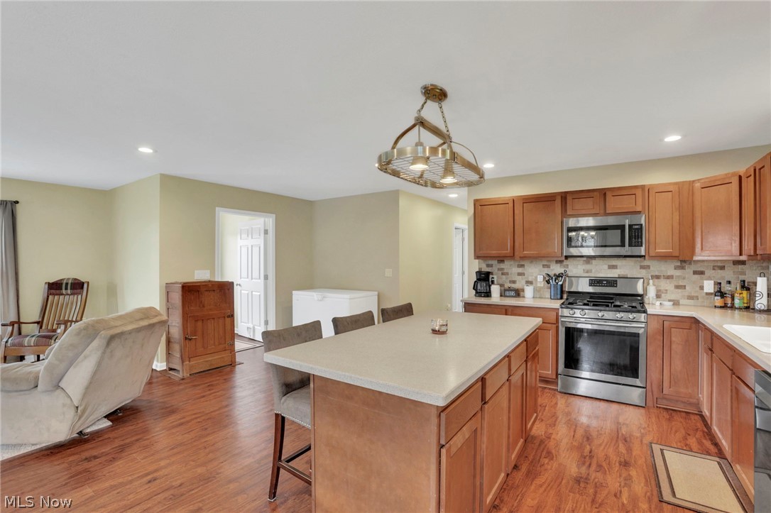 2057 Harden Mount Perry OH 43760