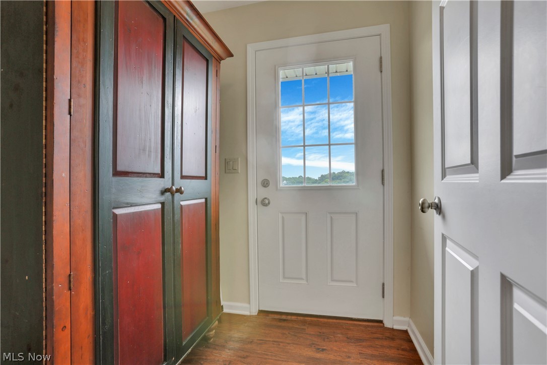 2057 Harden Mount Perry OH 43760