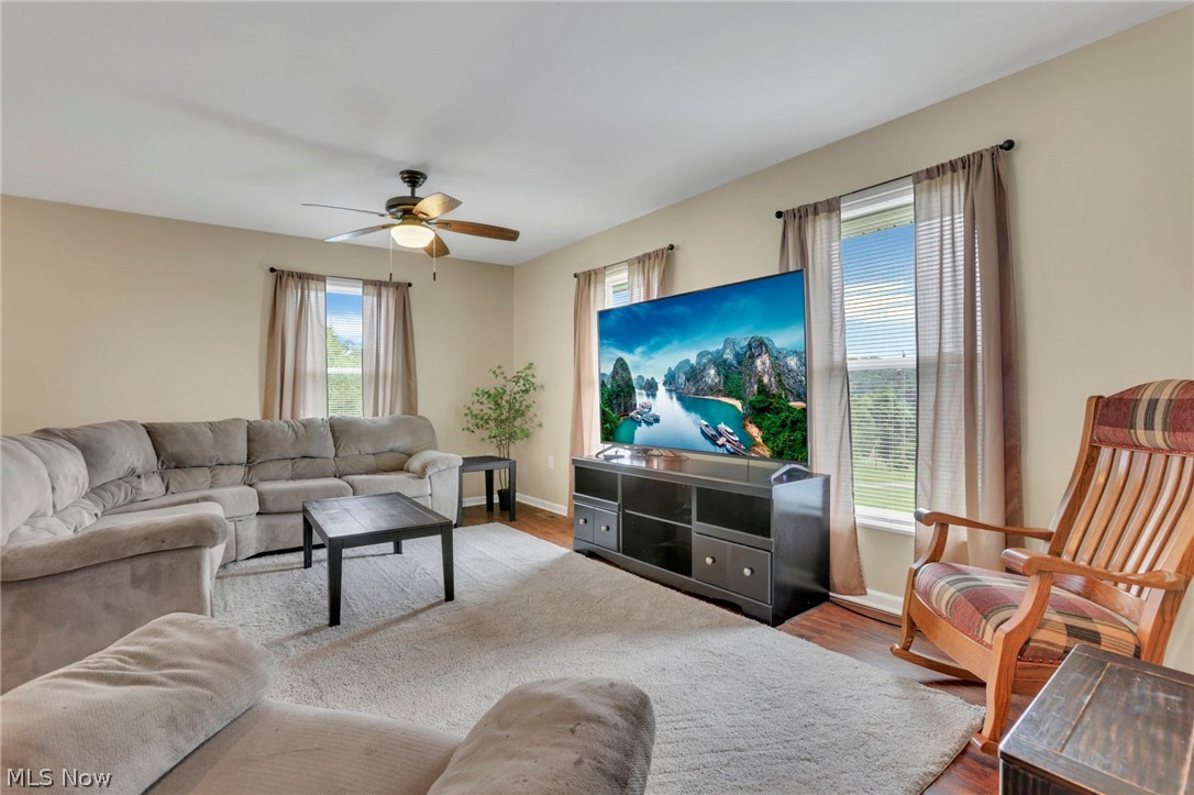 2057 Harden Mount Perry OH 43760