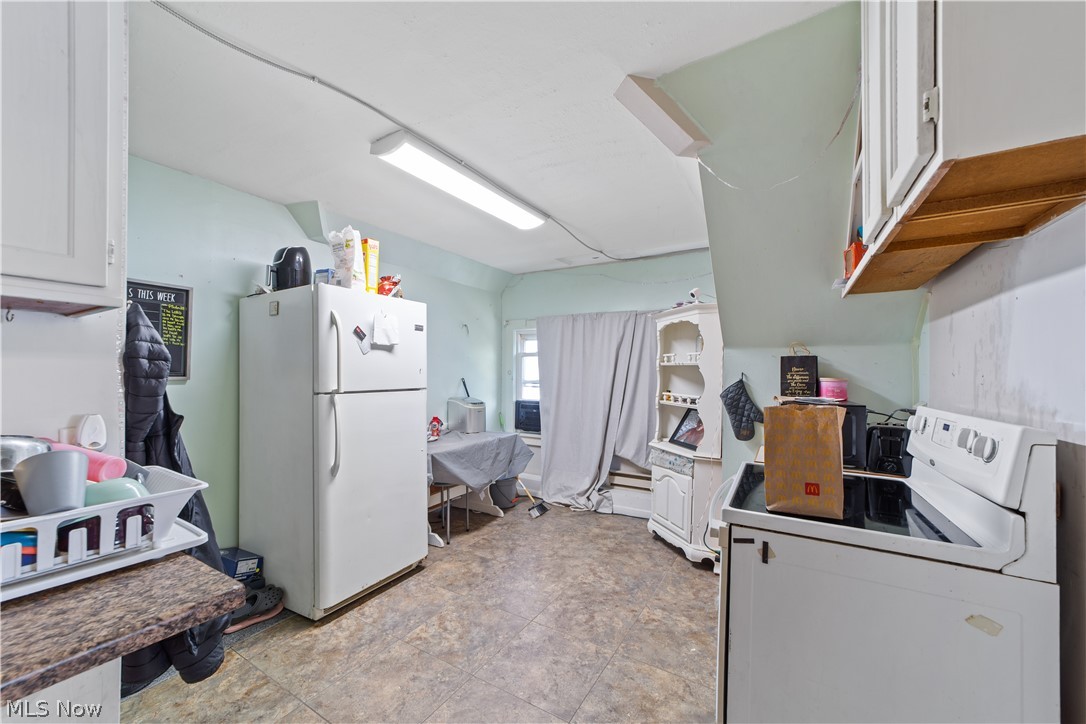 1202 Middle Avenue Elyria OH 44035