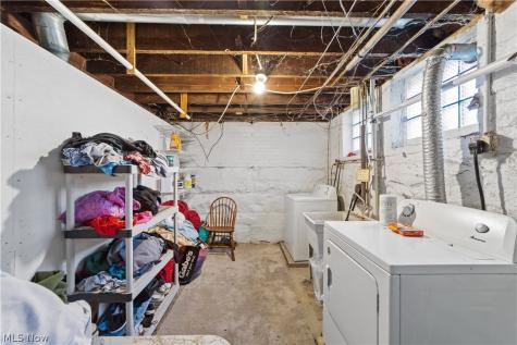 1202 Middle Avenue Elyria OH 44035