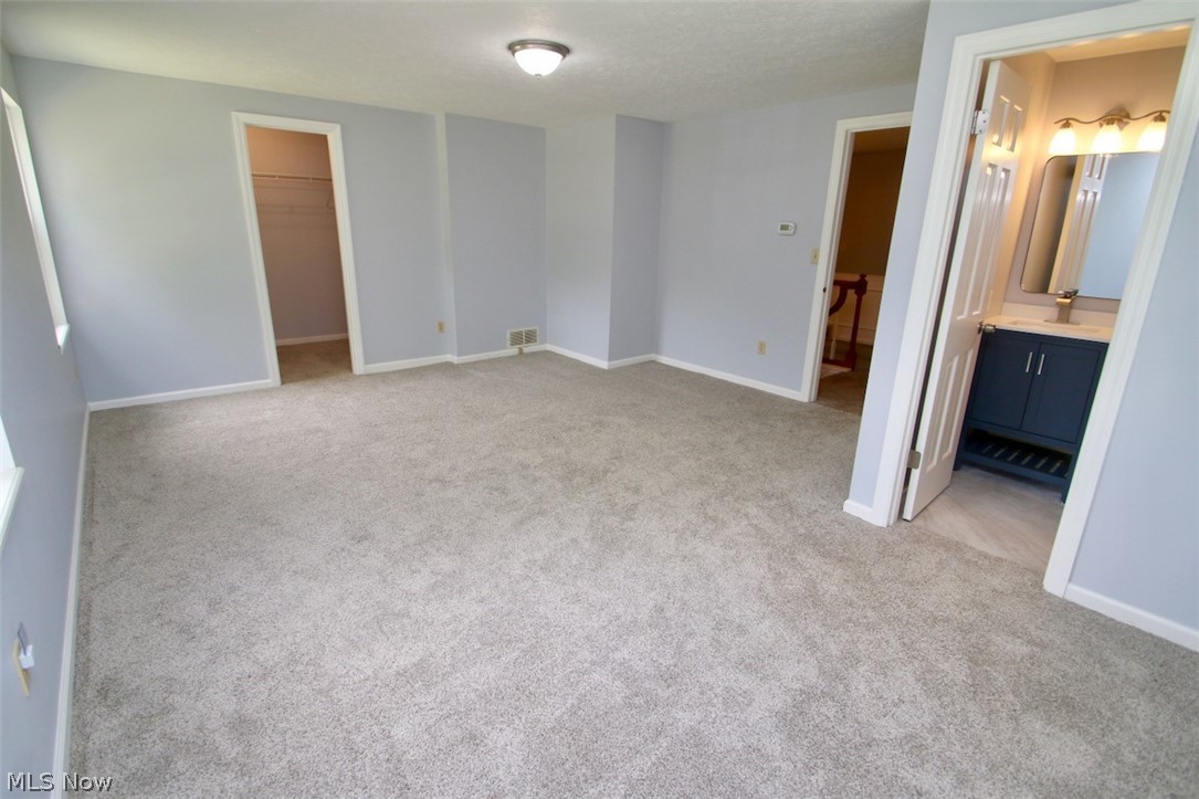 2300 Beechersbrook Lane Madison OH 44057