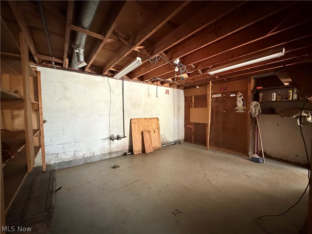 307 W 9th Street Salem OH 44460