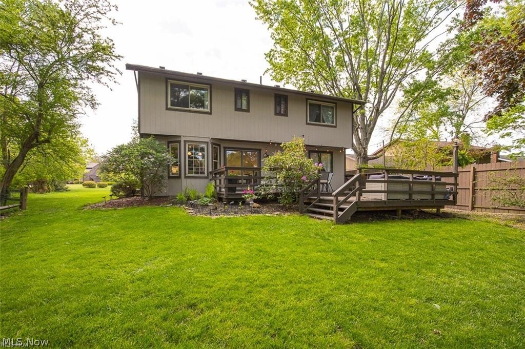 17101 Rabbit Run Drive Strongsville OH 44136
