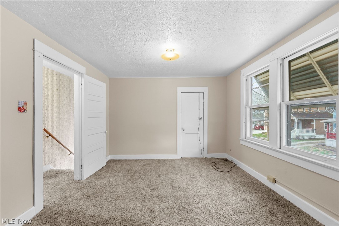 1887 Ritzman Court Akron OH 44314