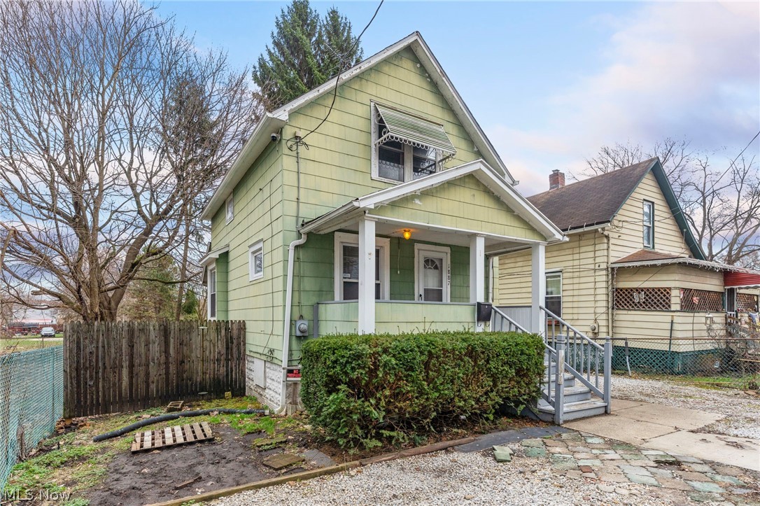 1887 Ritzman Court Akron OH 44314