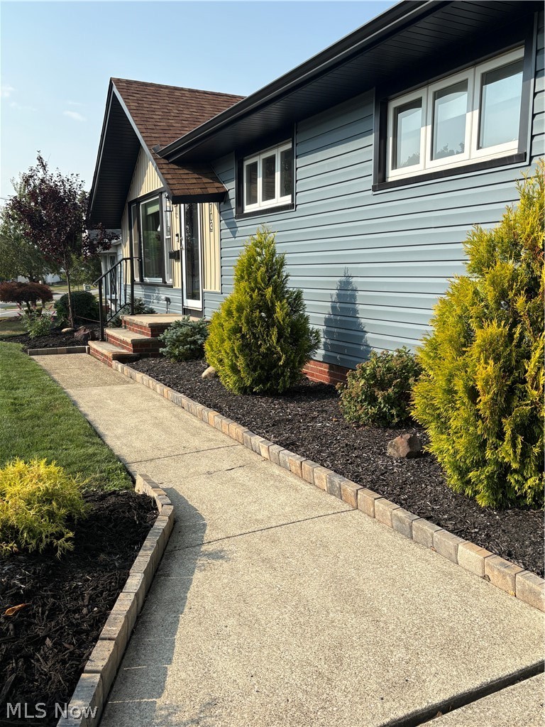 1703 Chelmsford Road Cuyahoga Heights OH 44124