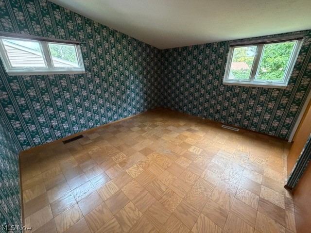6663 Rochelle Boulevard Parma OH 44130