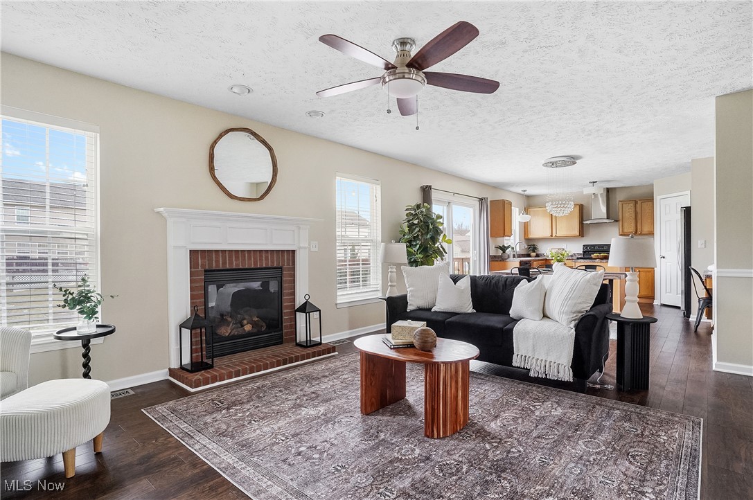 10593 Penny Lane Aurora OH 44202