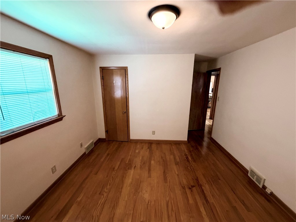 512 Maplewood Avenue Struthers OH 44471