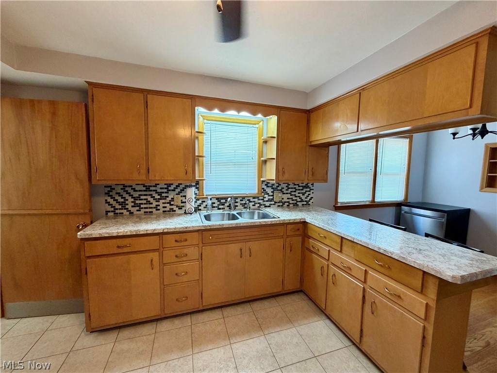 512 Maplewood Avenue Struthers OH 44471