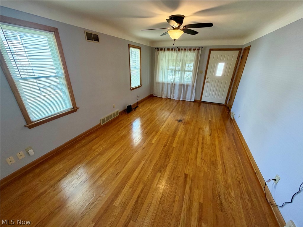 512 Maplewood Avenue Struthers OH 44471
