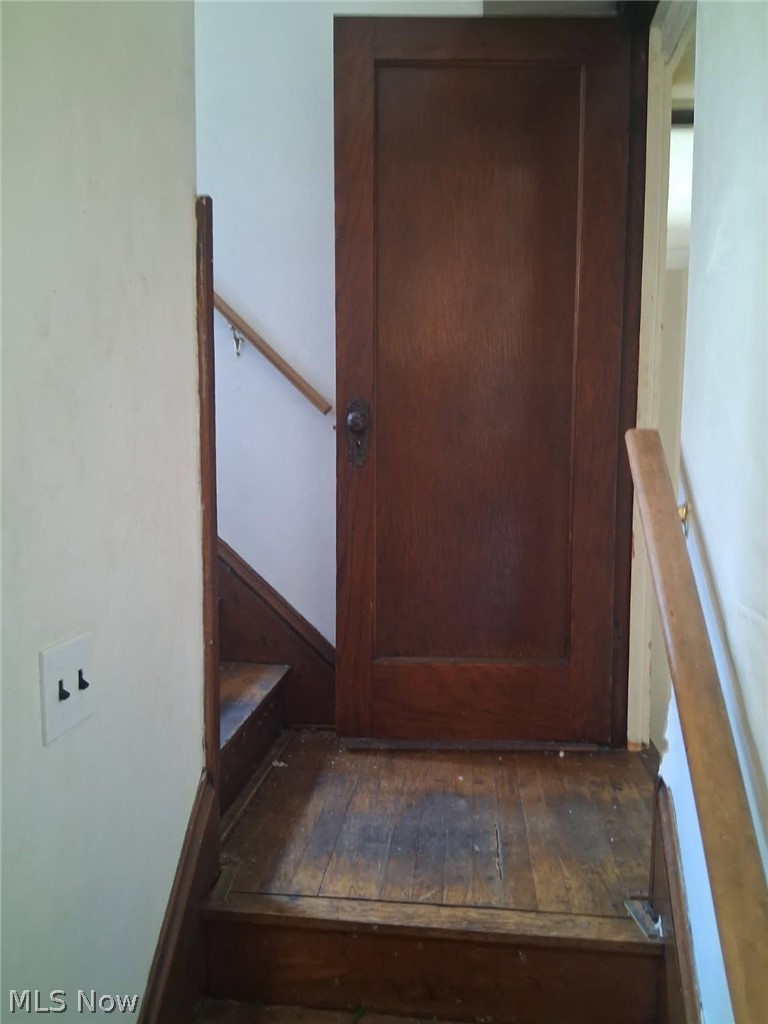 462 Eddy Road Cleveland OH 44108