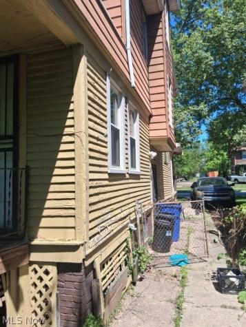 462 Eddy Road Cleveland OH 44108