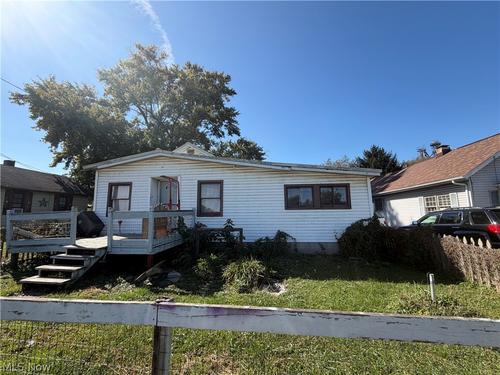 1551 S 6th Street Coshocton OH 43812