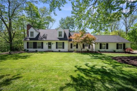 7602 Red Fox Trail Hudson OH 44236