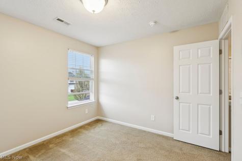 4636 Fields Way Lorain OH 44053