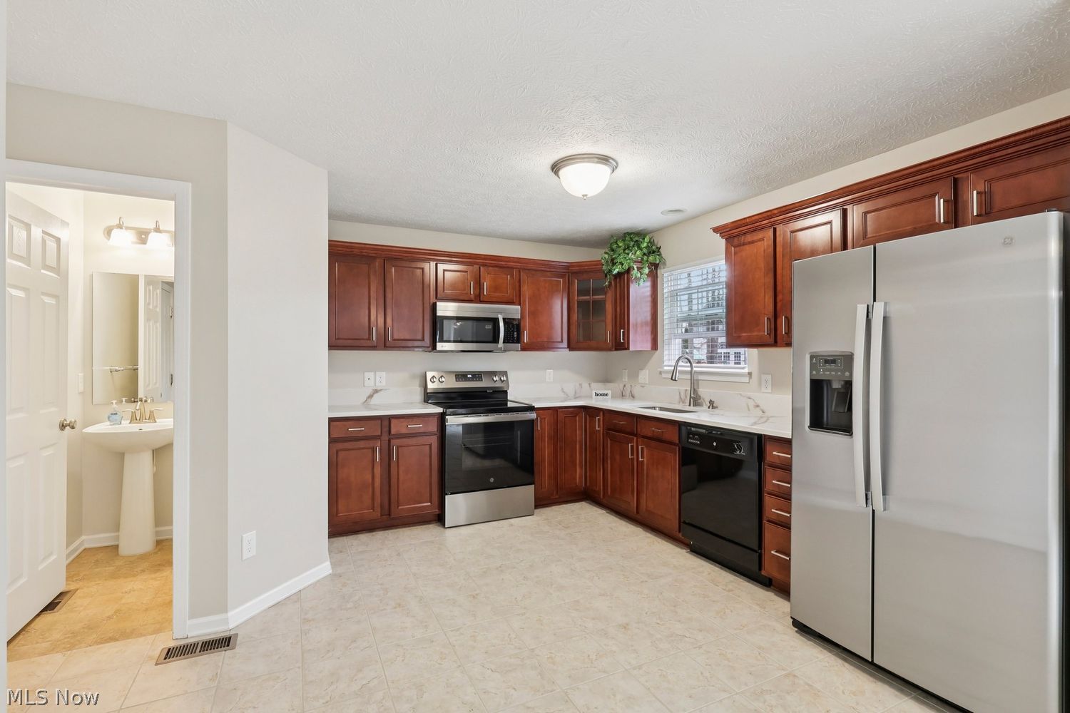 4636 Fields Way Lorain OH 44053