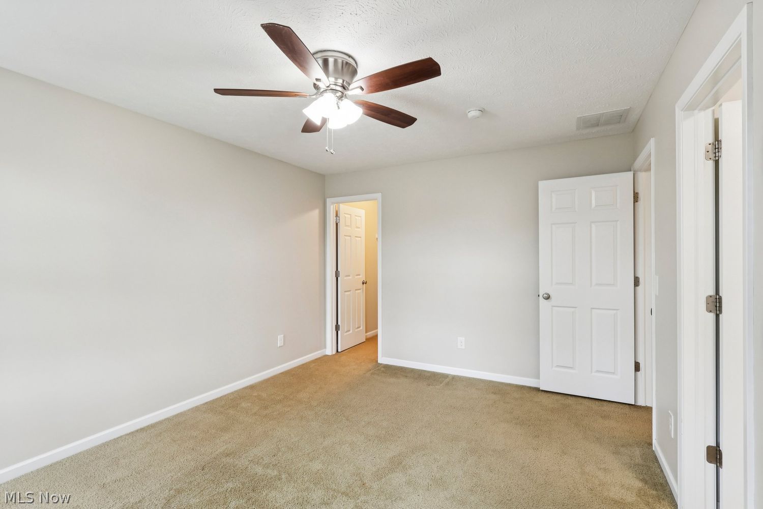 4636 Fields Way Lorain OH 44053
