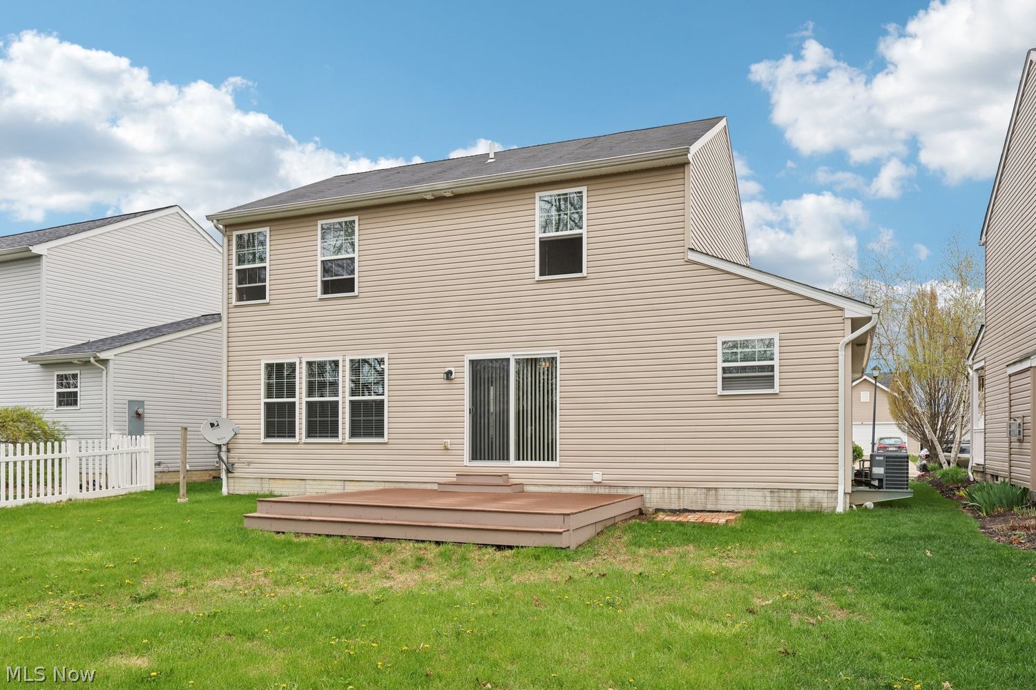 4636 Fields Way Lorain OH 44053