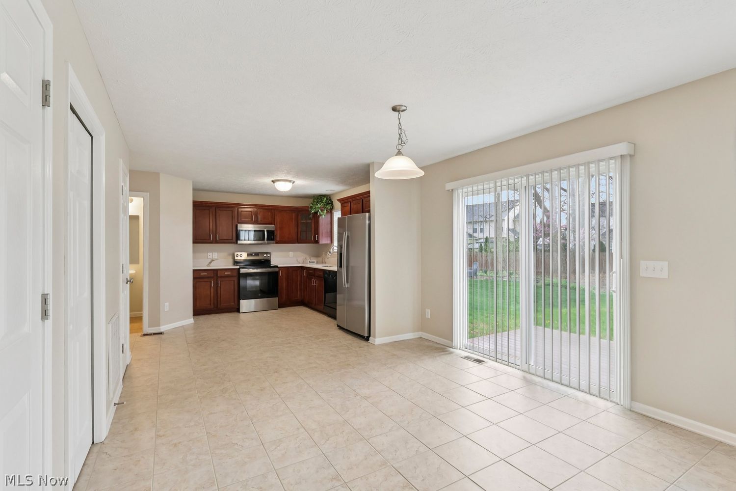 4636 Fields Way Lorain OH 44053