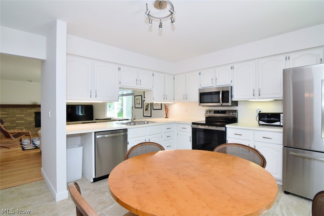 5220 Park Side Trail Solon OH 44139