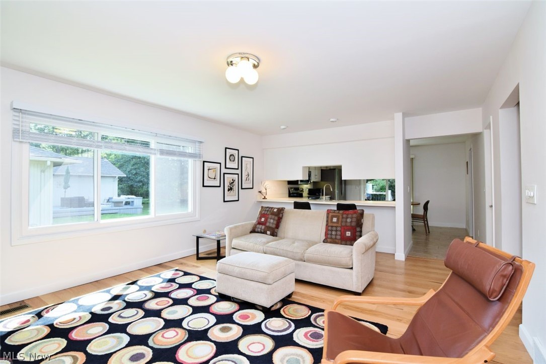 5220 Park Side Trail Solon OH 44139