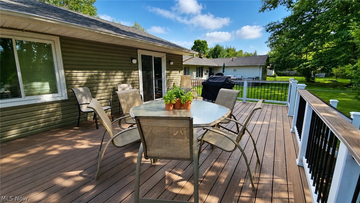 5220 Park Side Trail Solon OH 44139