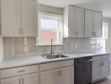 4201 Lambert Road South Euclid OH 44121