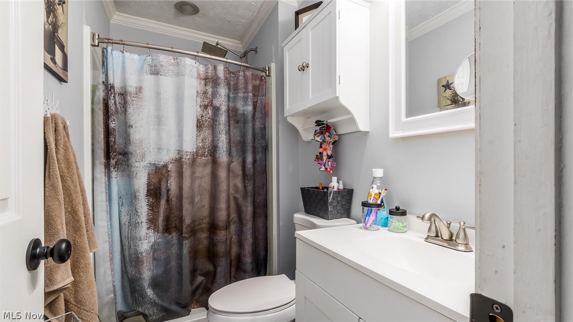 111 El Camino Drive Zanesville OH 43701