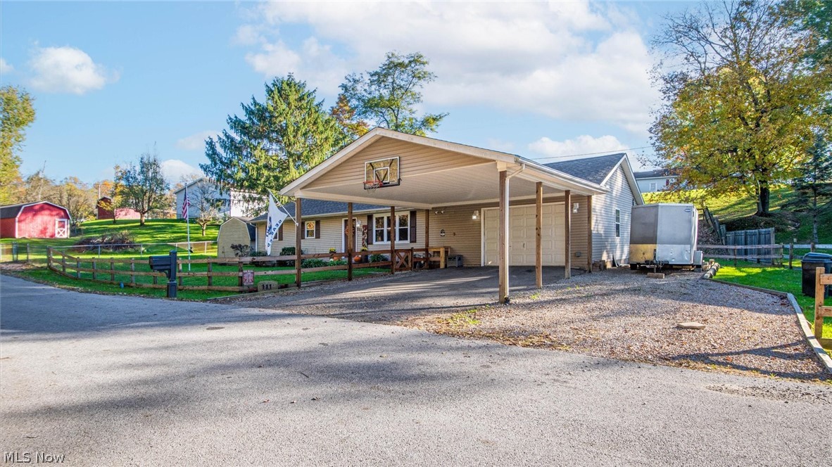 111 El Camino Drive Zanesville OH 43701