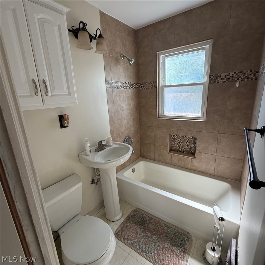 4111 Russell Avenue Parma OH 44134