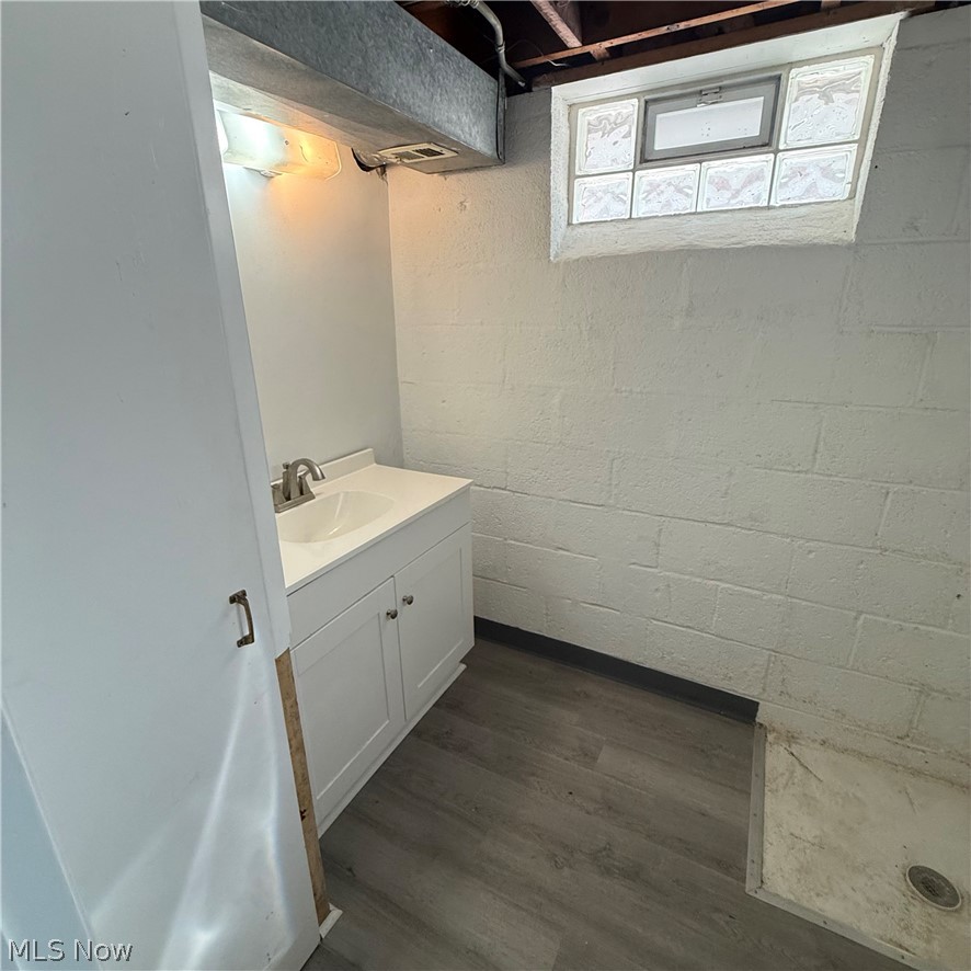 4111 Russell Avenue Parma OH 44134