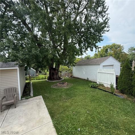 4111 Russell Avenue Parma OH 44134