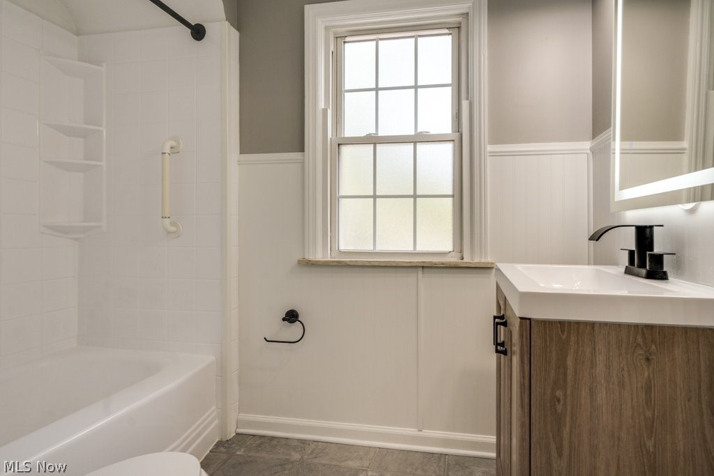 1547 Richmond Road Lyndhurst OH 44124