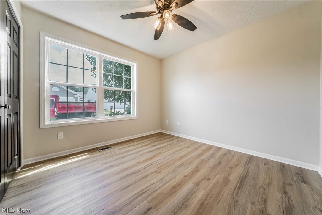 122 Haydens Arbor Elyria OH 44035