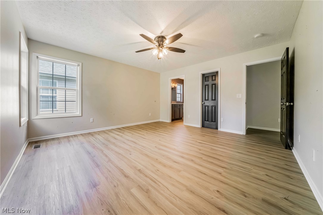 122 Haydens Arbor Elyria OH 44035