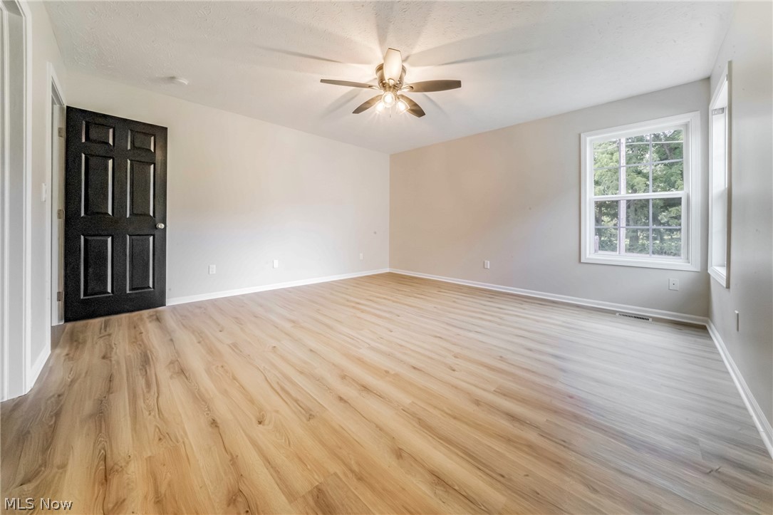 122 Haydens Arbor Elyria OH 44035