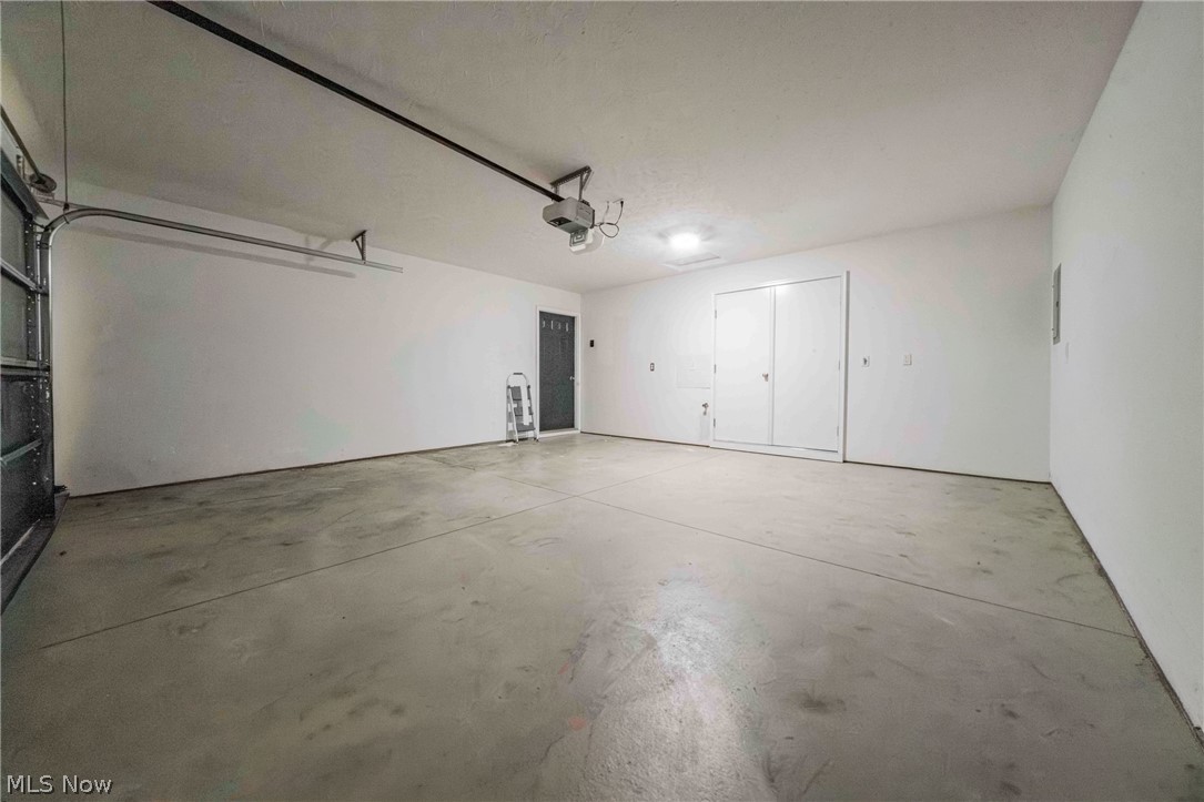 122 Haydens Arbor Elyria OH 44035
