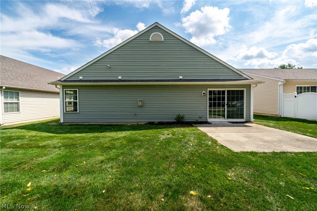 122 Haydens Arbor Elyria OH 44035