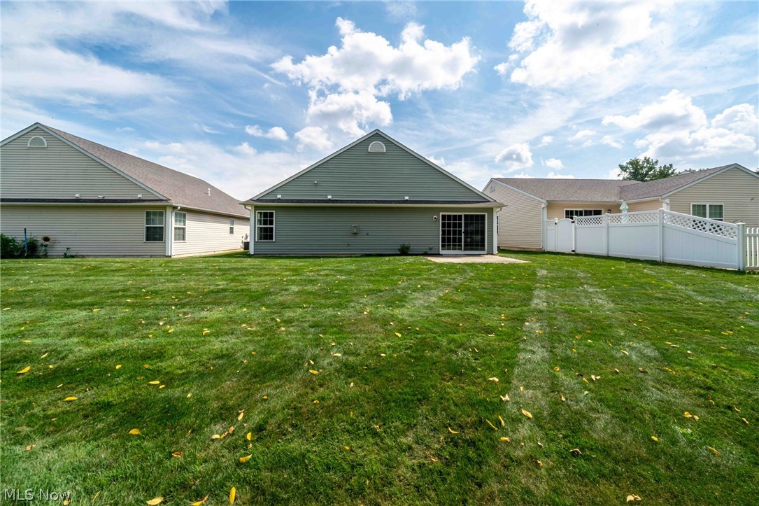 122 Haydens Arbor Elyria OH 44035