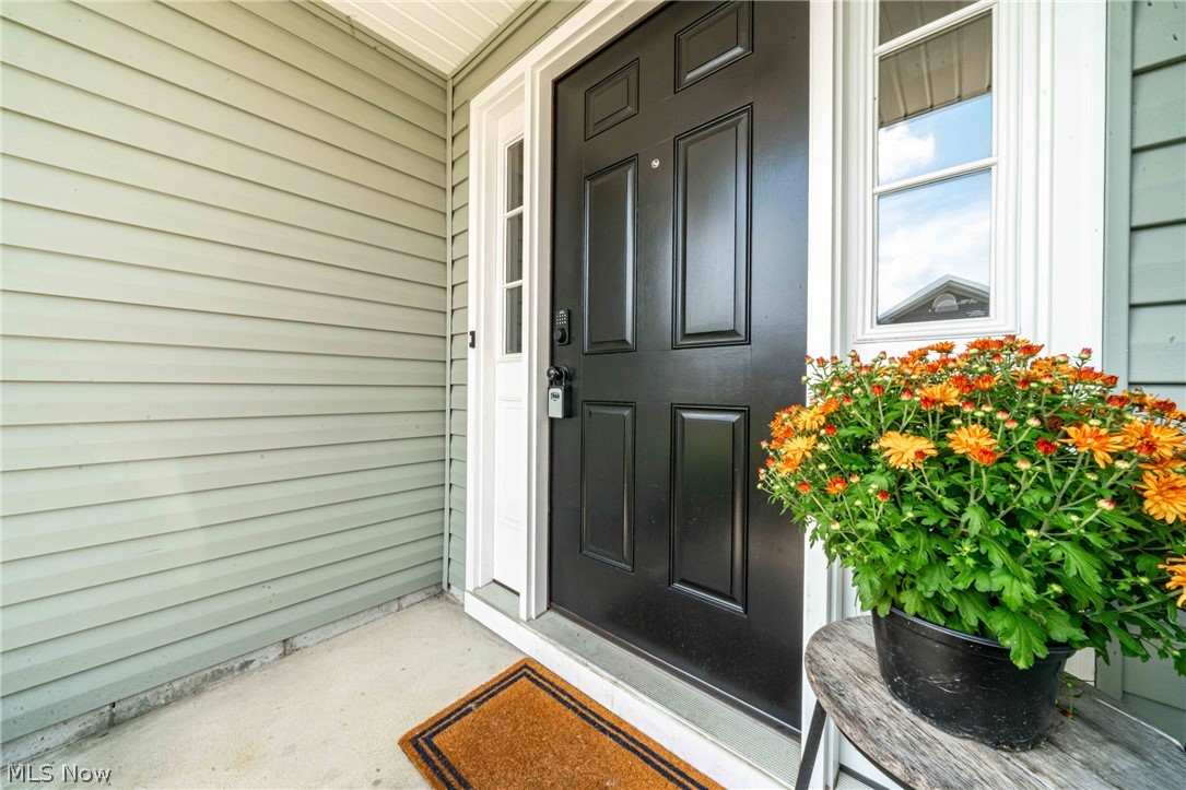 122 Haydens Arbor Elyria OH 44035