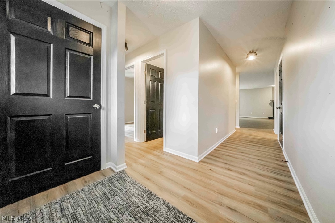 122 Haydens Arbor Elyria OH 44035