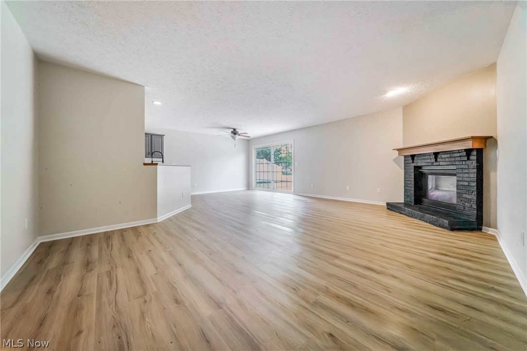 122 Haydens Arbor Elyria OH 44035