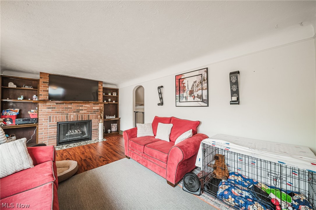 7002 Luelda Avenue Parma OH 44129