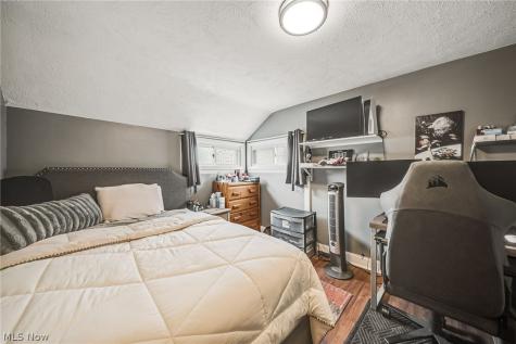 7002 Luelda Avenue Parma OH 44129