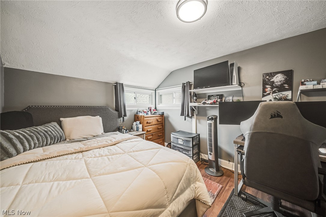 7002 Luelda Avenue Parma OH 44129